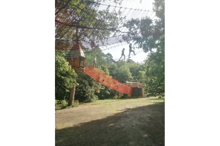 L'accrobranche - Les parcours dans les filets