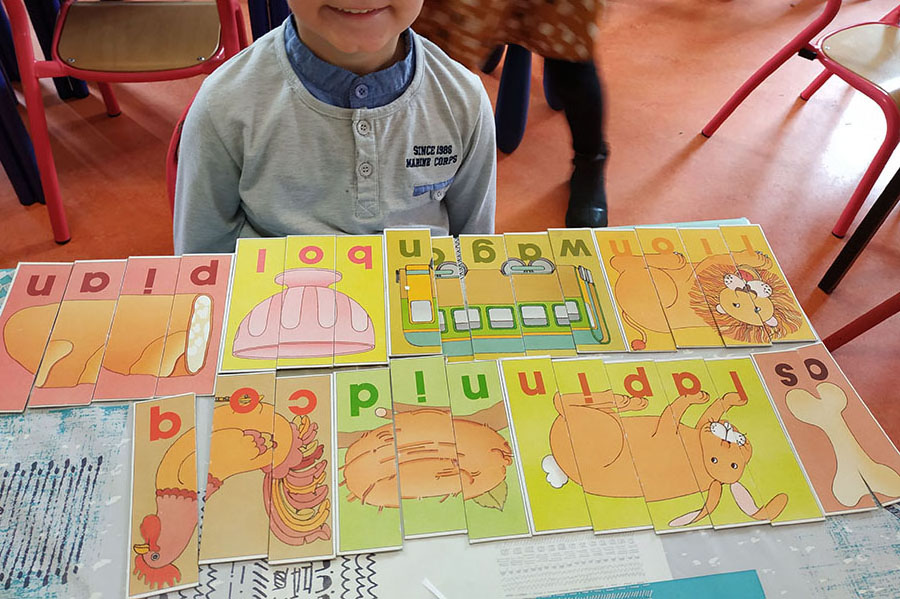 Apprendre à écrire des mots