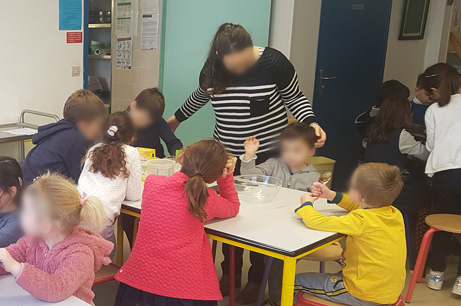 Les projets : Confection galettes avec les CE2